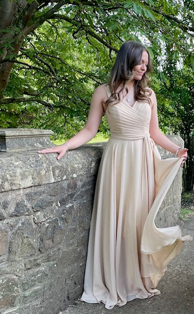 Long bridesmaid dress 2024 with flutter cap sleeves